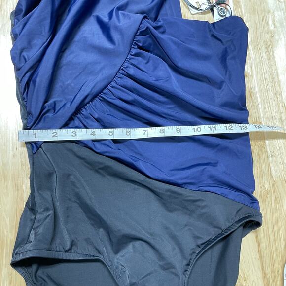 Magicsuit NWT Goddess One Shoulder Underwire One Piece Colorblock Size 10 - Picture 11 of 13